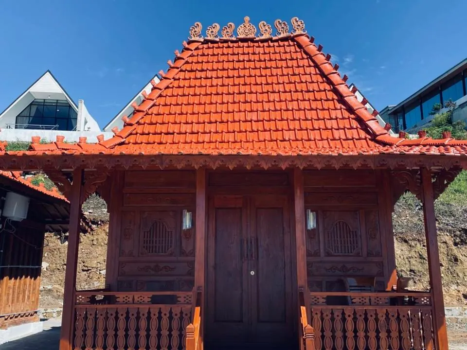 Villa Joglo, Cambai Hill